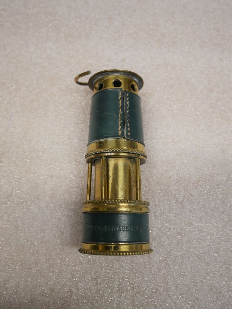 Veuillez patienter...